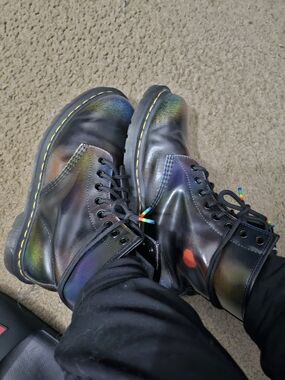 Dr. Martens 1460 Pride